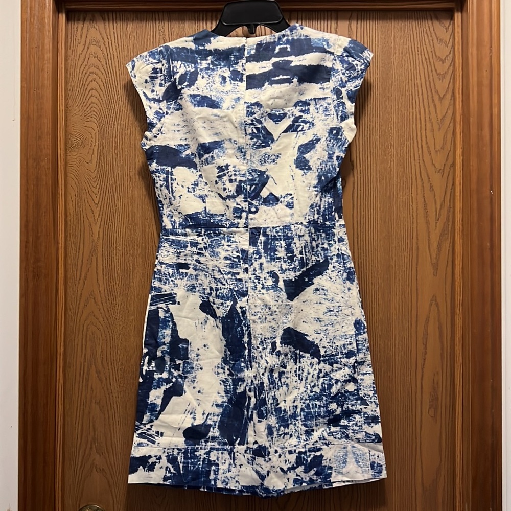 Dress - Picture 2 of 5